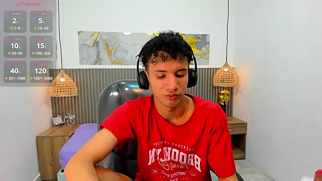 JDWhite18 Chat XXX live