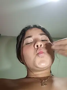 Czat XXX na żywo – Daika_Rodriguez