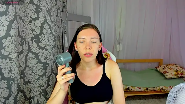 XXX chat uživo modela Sandra_Ross