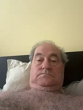 csikar Live XXX-chat