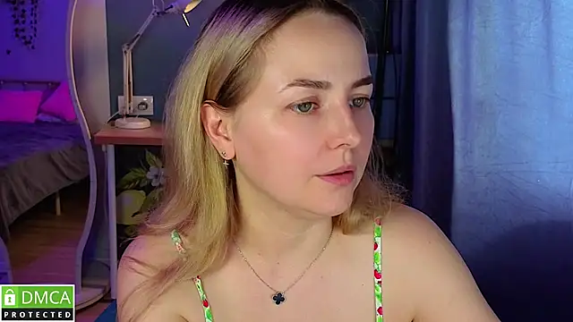 Chat +18 de Mira_Mermayd ao vivo