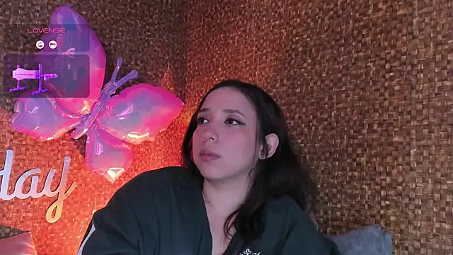 Apartment28 live XXX chat