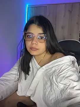 XXXAngella 现场XXX聊天