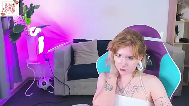 Chat +18 de Elira_Vane ao vivo