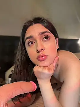 MiahWindsor: онлайн-секс-чат