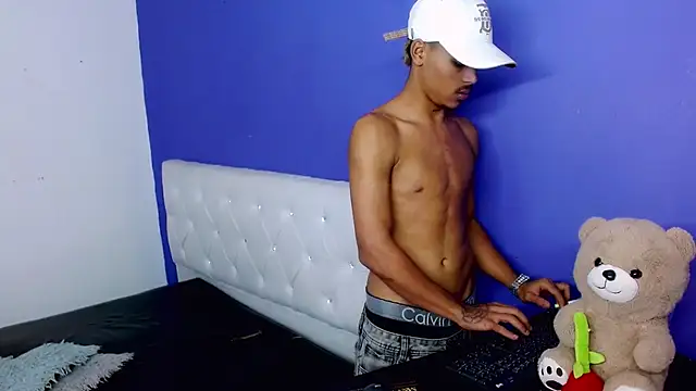 Angel_foxc13 live XXX chat
