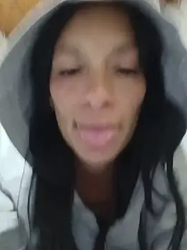 Chat XXX en directo de VelvetKiM_91