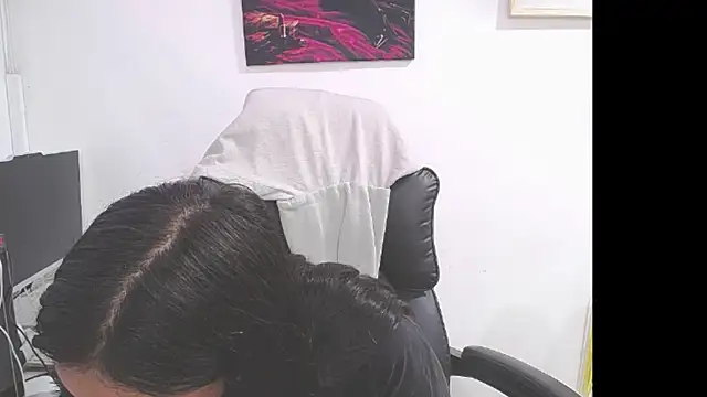 AryahMoonn 라이브 XXX 채팅