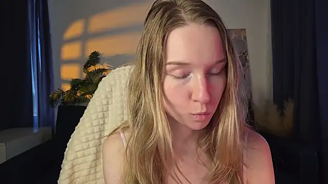 Eve_Sin লাইভ XXX চ্যাট