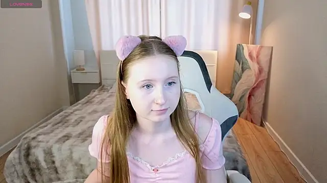 LiliTiny Live XXX Chat