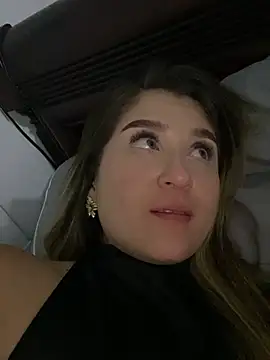 IsabelleMilan Chat XXX in diretta