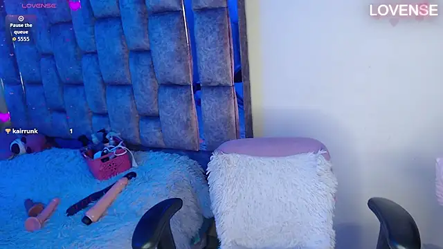 Chat XXX en directo de megan-foxix