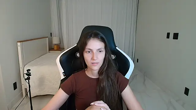 Chat +18 de upssnowy ao vivo