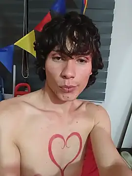 Živý XXX chat LittleTymmy
