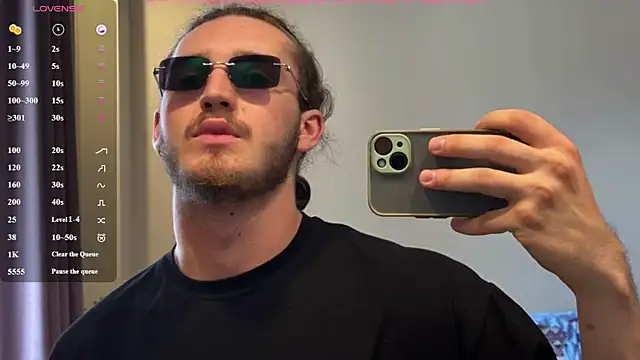 MrbigLouis Live XXX-chat