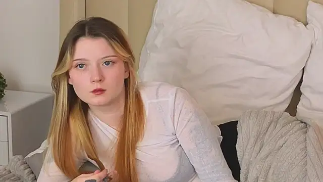 AlyssFrost Live XXX Chat