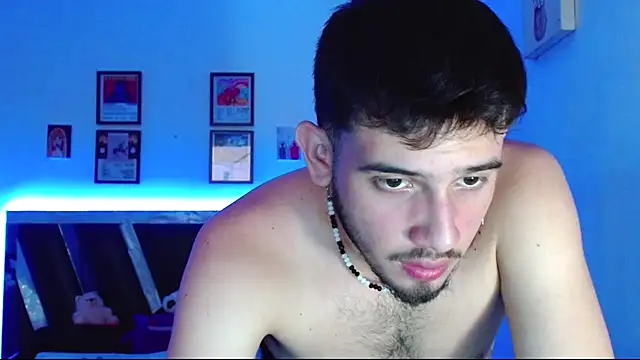Sebasxxl12's Live XXX Chat