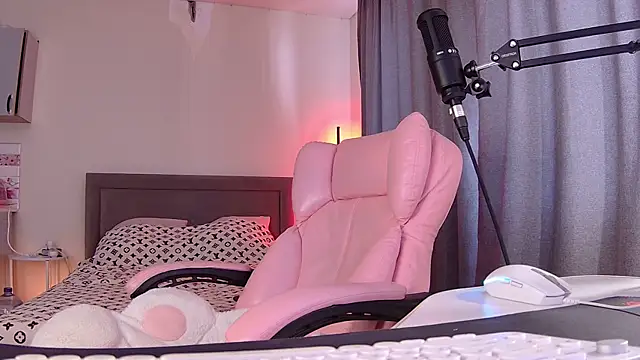 midwestemoqueen Chat XXX live