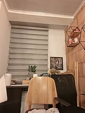 Živý XXX chat Magenta_Moon