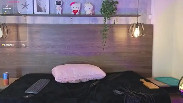 XXX chat uživo modela Isa_doux