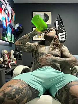 Chat +18 de ThomasHells ao vivo