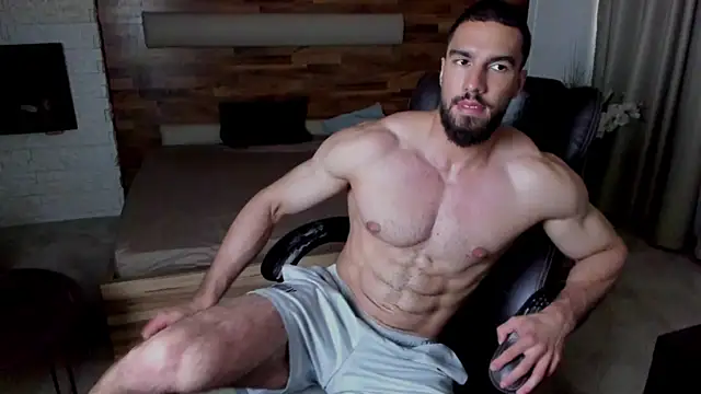 IvanHydeen Live XXX chat