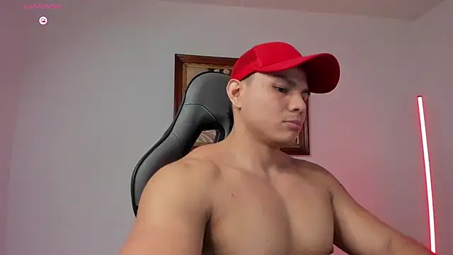 Chat +18 de RoyConstance ao vivo
