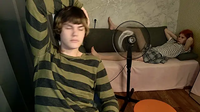 Živý XXX chat Bonnie_And_C1yde