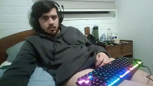 Živý XXX chat hung_weeb