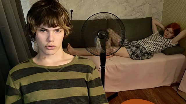 Bonnie_And_C1yde Chat XXX in diretta