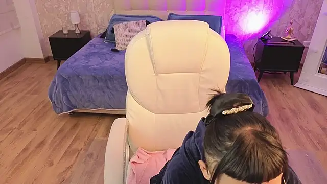 Czat XXX na żywo – mia_bloom2