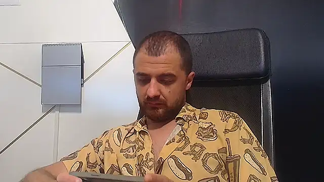 JamesMyerss Chat XXX in diretta
