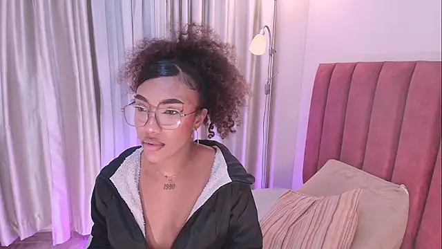 Živý XXX chat DakotaDesire