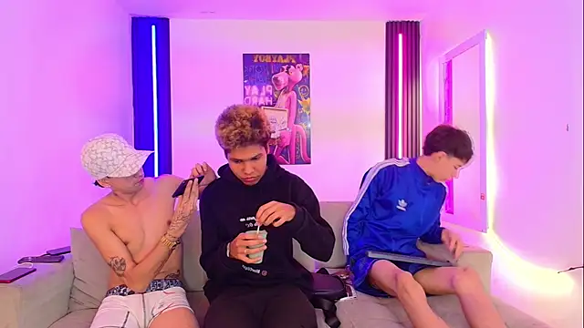 PharaohHeat_ Chat XXX in diretta