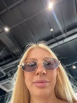 NewLale – webcam-show