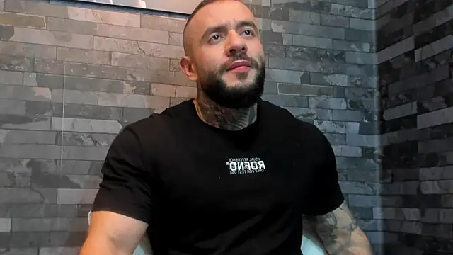BruceDallas 라이브 XXX 채팅
