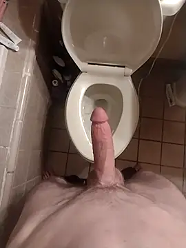 Bigdickdaddy3024のライブXXXチャット