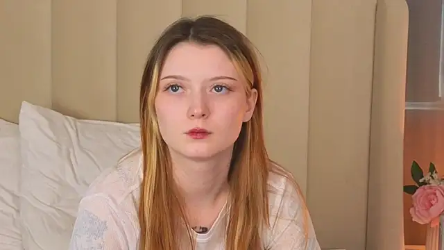 AlyssFrost 现场XXX聊天