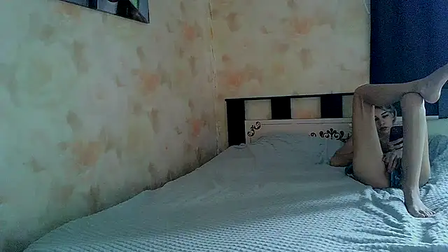 XXX chat uživo modela Crazy_Empresis