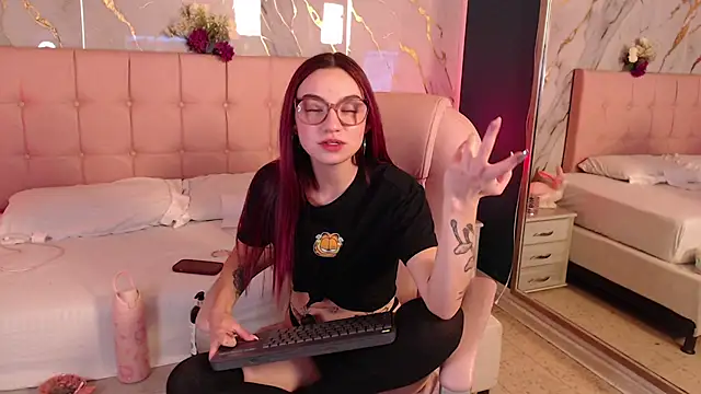 Chat XXX en directo de Red_kytty6