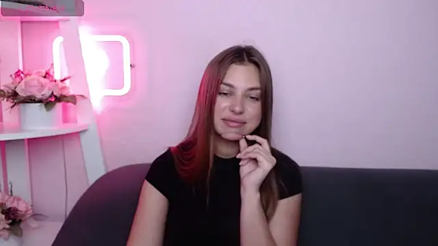 MilanaAngelAs élő XXX-chatje