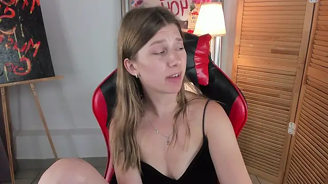 katymeaw Live XXX Chat