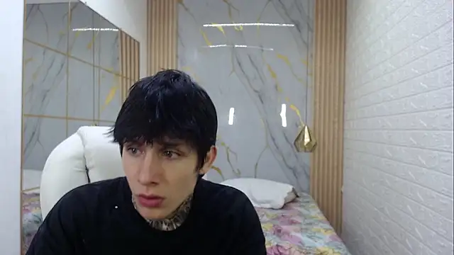XXX chat uživo modela Cry_thereal