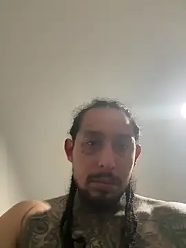 הופעת וובקאם של Longmoney444