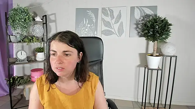 MartaEdams' Live XXX Chat