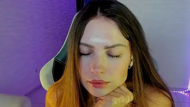 XXX chat uživo modela yourArya