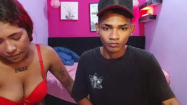 Chat XXX Live black_twinks