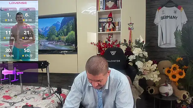 SpartacusDaddy48's Live XXX Chat