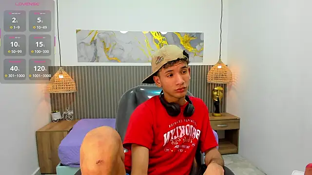 Chat XXX en directo de JDWhite18