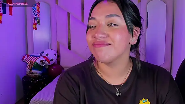 IsabellRodriguez18 现场XXX聊天